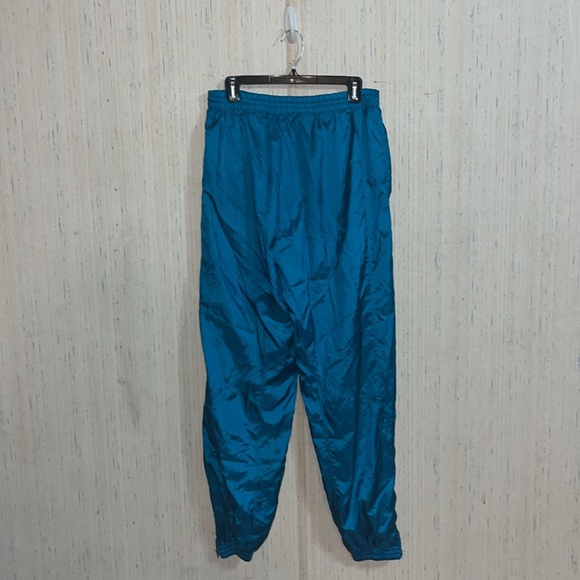 Nike Retro Ripstop Nylon Joggers - Picture 3 of 5